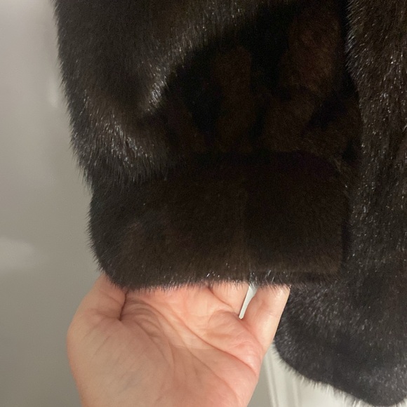 Gorgeous Vintage Denmark Mink Fur Pea Coat 3/4 Knee Length SZ Large - Picture 4 of 6